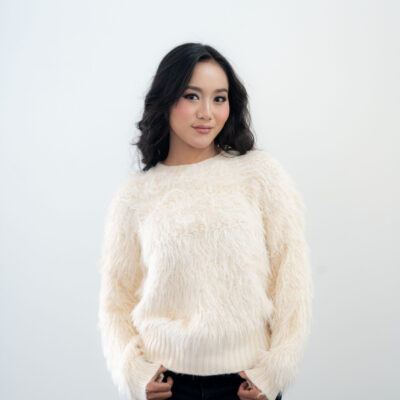 Women ultra-soft fluffy pullover