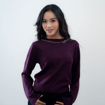 Women soft solid knit sweater