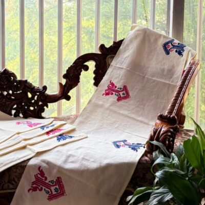 Miri White Dinning Table Runner and Mat set